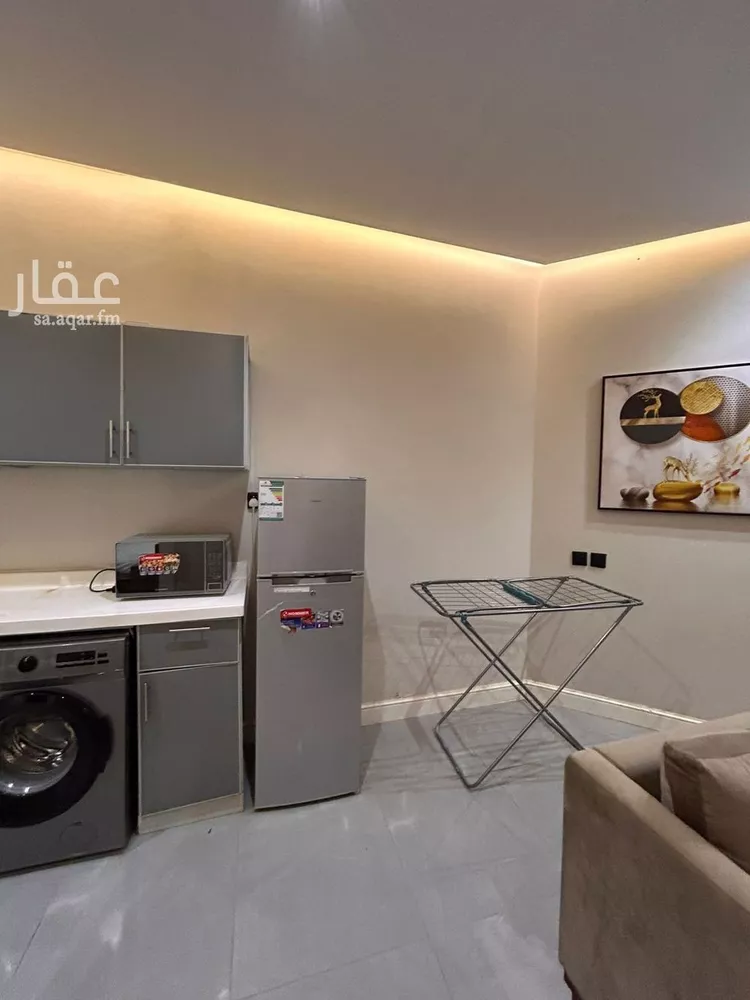 شقة للإيجار في شارع جرير بن عبدالله البجلي, حي مغرزات, مدينة الرياض, منطقة الرياض صورة 2