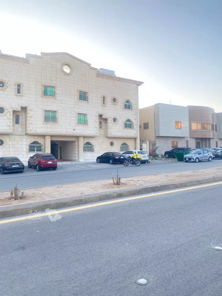 شقة للإيجار في شارع جرير بن عبدالله البجلي, حي مغرزات, مدينة الرياض, منطقة الرياض 2
