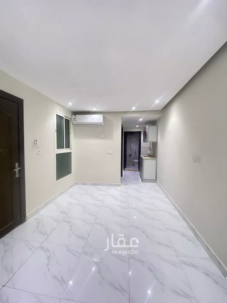 شقة للإيجار في شارع جرير بن عبدالله البجلي, حي مغرزات, مدينة الرياض, منطقة الرياض صورة 4