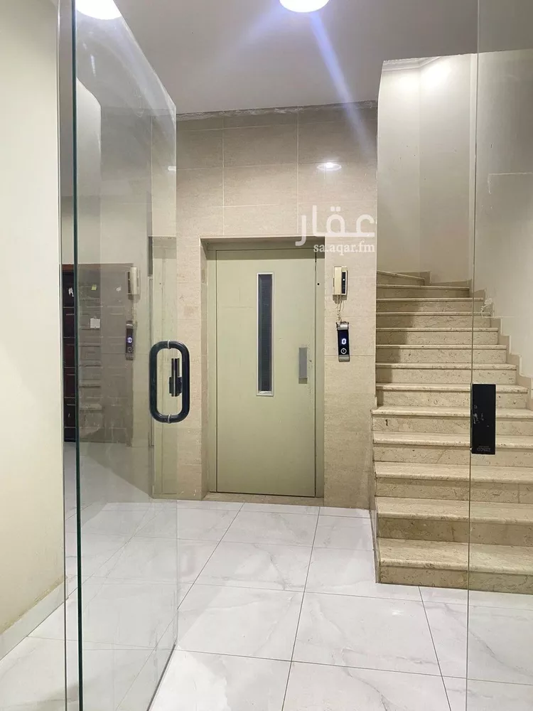 شقة للإيجار في شارع زيد البغدادي, حي الوزارات, مدينة الرياض, منطقة الرياض صورة 3