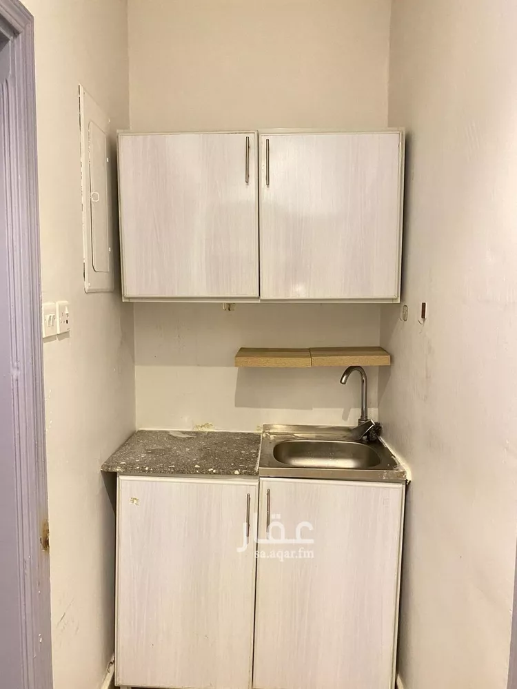 شقة للإيجار في شارع القويعية, حي النزهة, مدينة الرياض, منطقة الرياض صورة 3