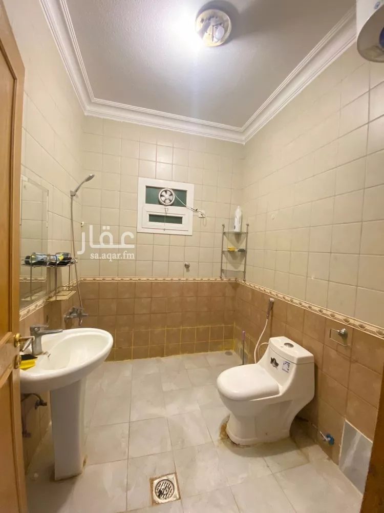 شقة للإيجار في شارع ابي سفيان بن حرب, حي النزهة, مدينة الرياض, منطقة الرياض صورة 3