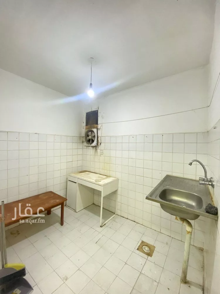 شقة للإيجار في شارع ابي سفيان بن حرب, حي النزهة, مدينة الرياض, منطقة الرياض صورة 2