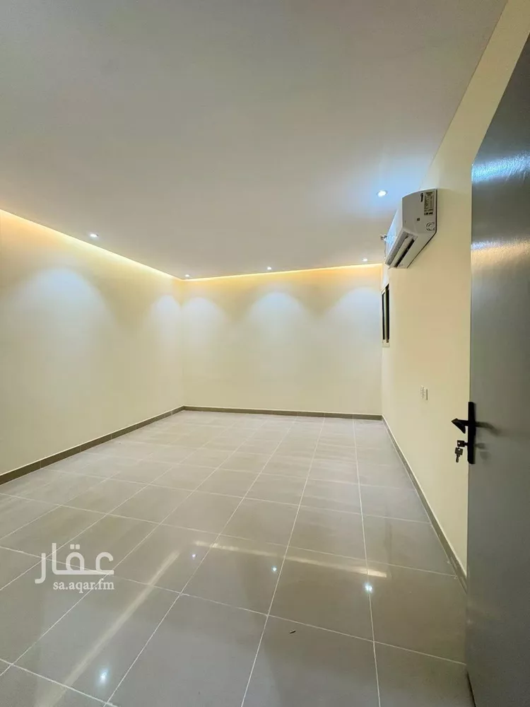 شقة للإيجار في شارع يثرب, حي بدر, مدينة الرياض, منطقة الرياض 6