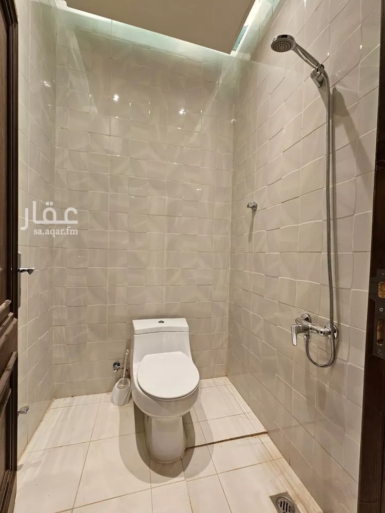 دور للإيجار في شارع عمر بن علي الجعدي, حي النرجس, مدينة الرياض, منطقة الرياض صورة 3