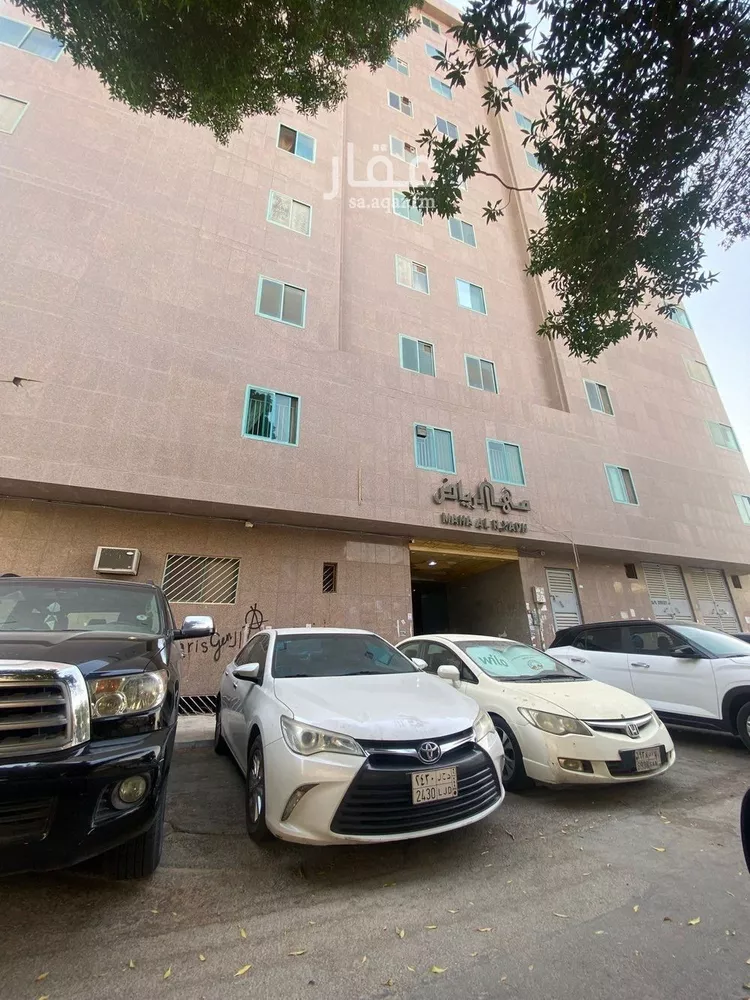 شقة للإيجار في شارع زيد البغدادي, حي الوزارات, مدينة الرياض, منطقة الرياض