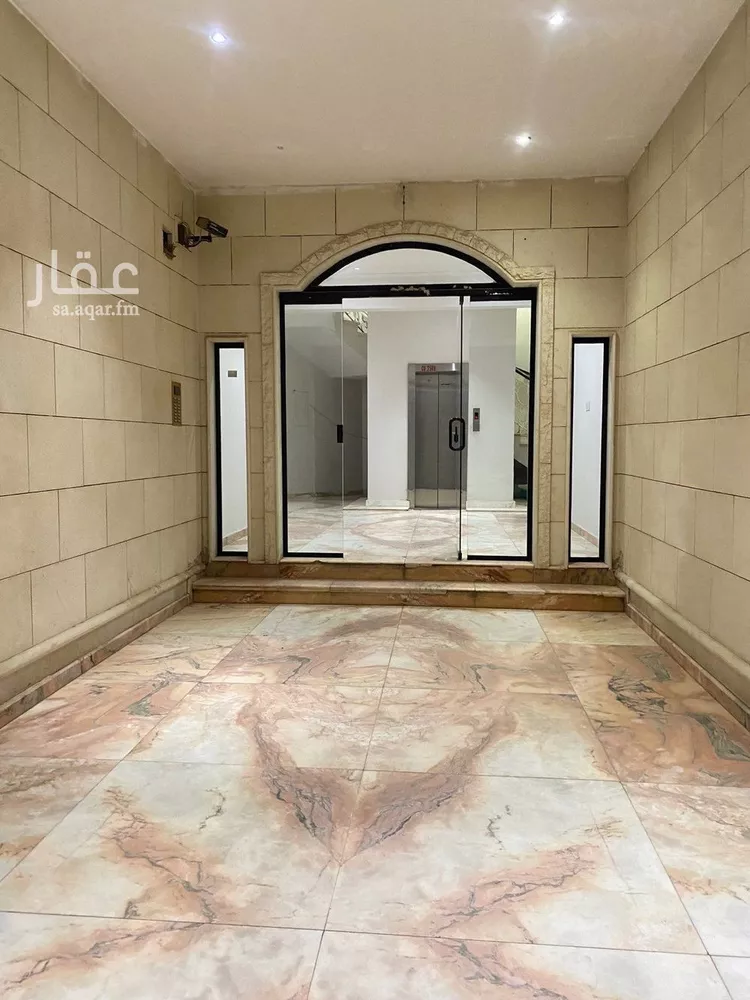 شقة للإيجار في شارع جرير بن عبدالله البجلي, حي مغرزات, مدينة الرياض, منطقة الرياض صورة 2