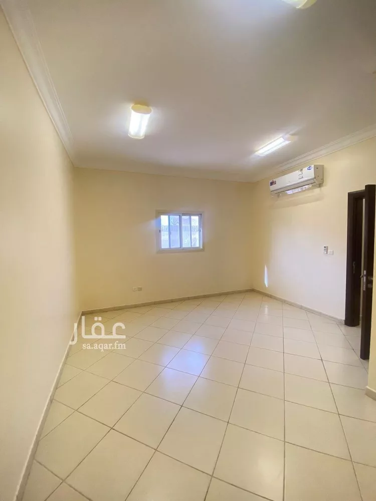 شقة للإيجار في شارع حارثة بن عدي, حي الوزارات, مدينة الرياض, منطقة الرياض صورة 5