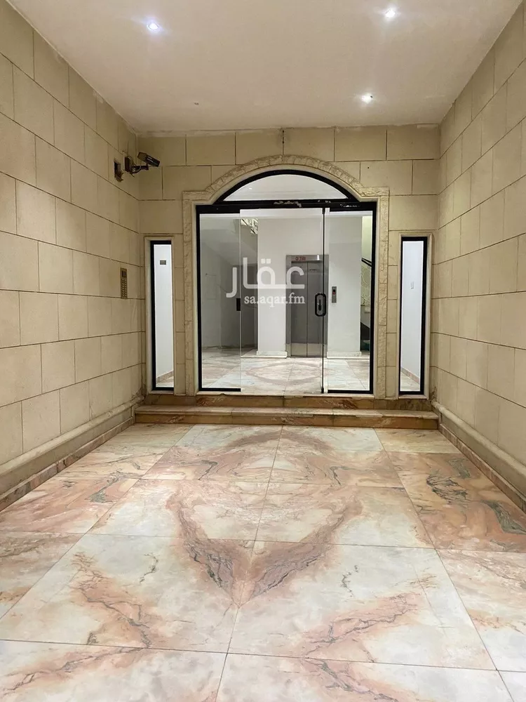 شقة للإيجار في شارع جرير بن عبدالله البجلي, حي مغرزات, مدينة الرياض, منطقة الرياض