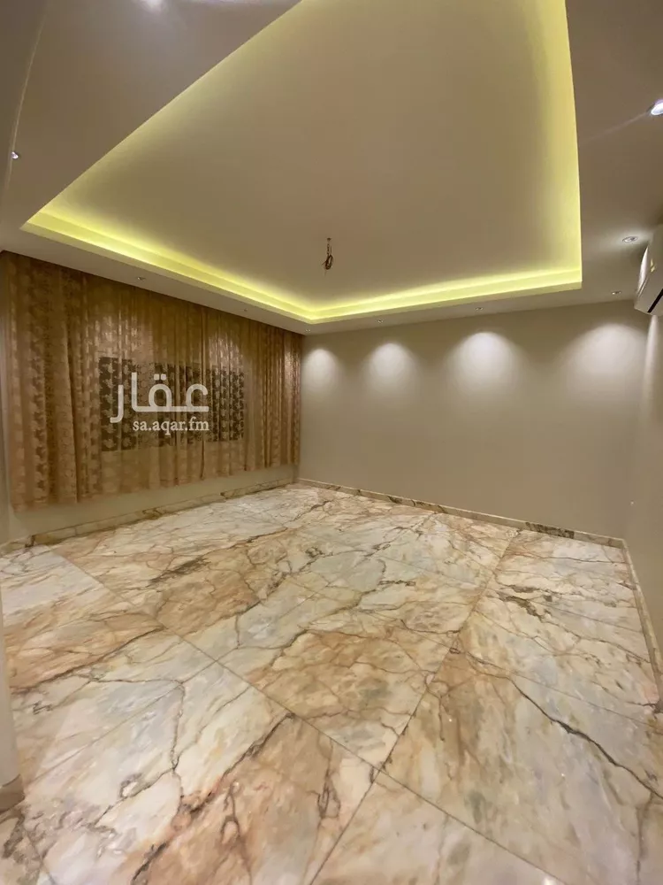 فيلا للإيجار في شارع عذبة, حي الوادي, مدينة الرياض, منطقة الرياض صورة 4