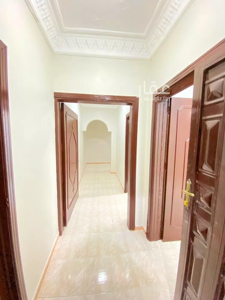 شقة للإيجار في شارع قس بن ساعدة, حي الملك فيصل, مدينة الرياض, منطقة الرياض