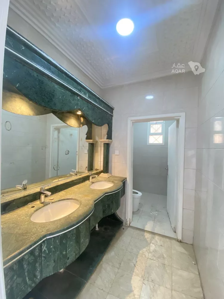 Floor for Rent in Riyadh An Nuzhah 11