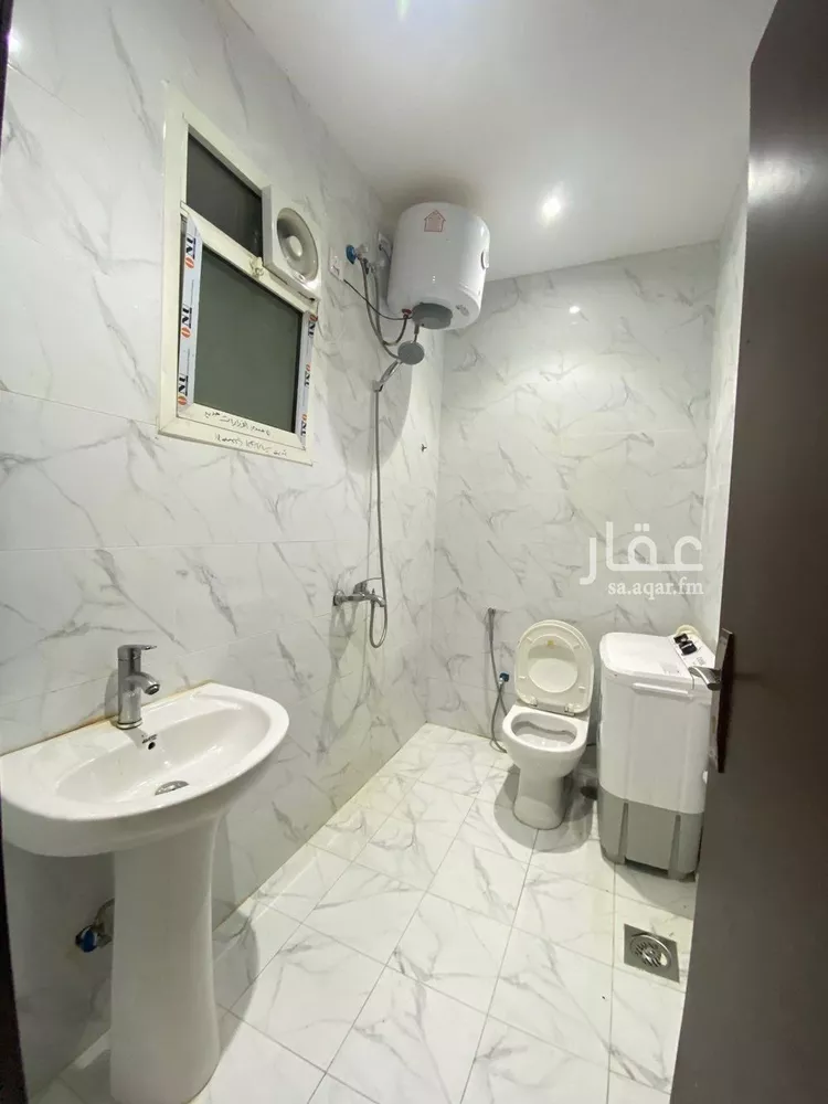 شقة للإيجار في شارع زيد البغدادي, حي الوزارات, مدينة الرياض, منطقة الرياض صورة 4