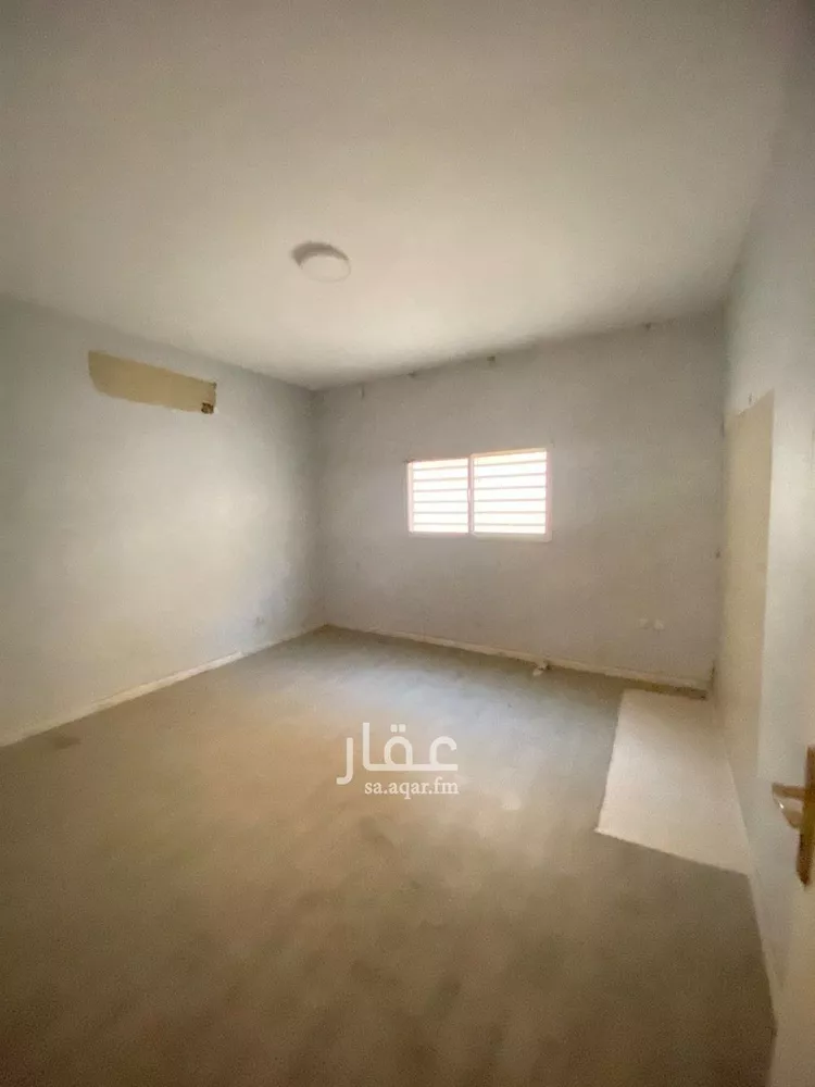 فيلا للإيجار في شارع إبراهيم النصير, حي الملز, مدينة الرياض, منطقة الرياض صورة 3