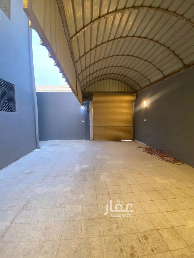 فيلا للإيجار في شارع عذبة, حي الوادي, مدينة الرياض, منطقة الرياض صورة 4