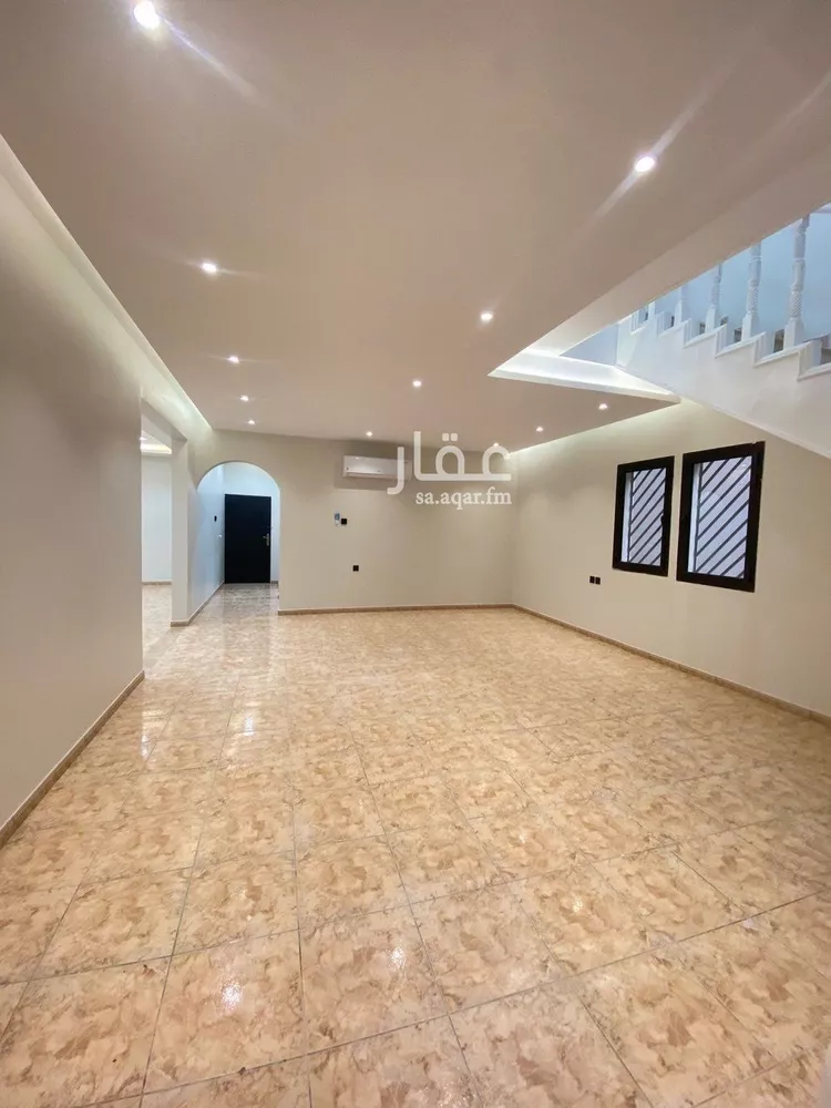 فيلا للإيجار في شارع الفضل الصيدلاني, حي المصيف, مدينة الرياض, منطقة الرياض