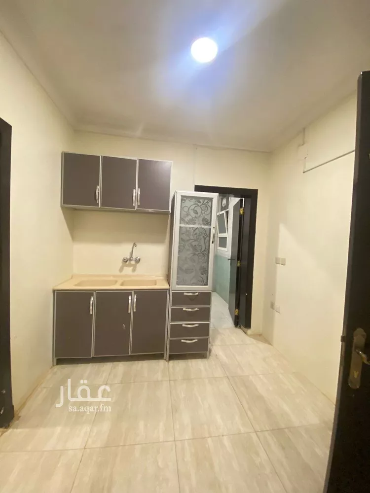 شقة للإيجار في شارع عبدالله فكري, حي النزهة, مدينة الرياض, منطقة الرياض صورة 5