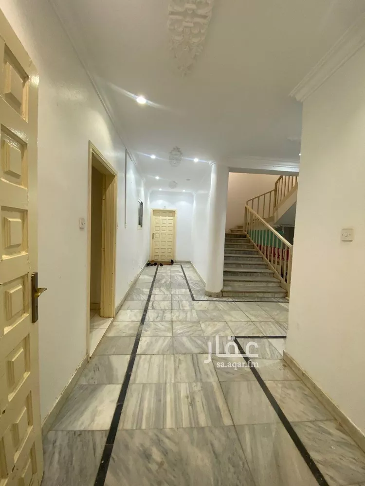 شقة للإيجار في شارع عثمان بن عيسى, حي الإزدهار, مدينة الرياض, منطقة الرياض صورة 2