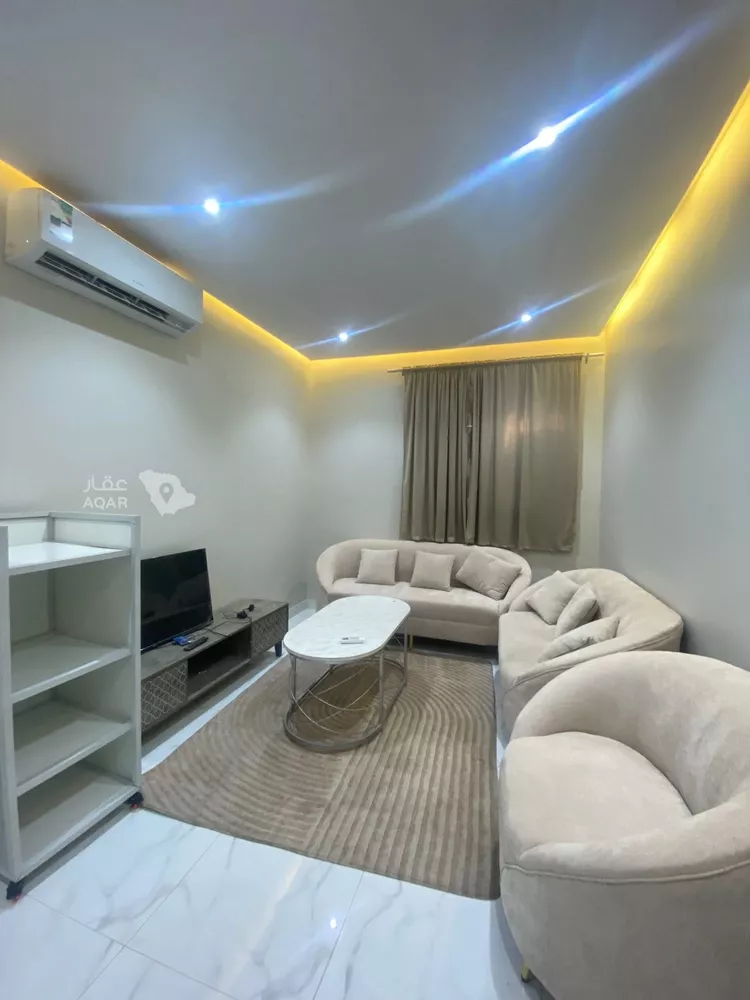 Apartment for Rent in Riyadh Al Wizarat 5