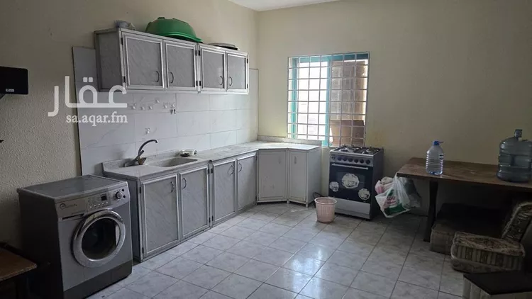 شقة للإيجار في شارع زيد البغدادي, حي الوزارات, مدينة الرياض, منطقة الرياض صورة 5