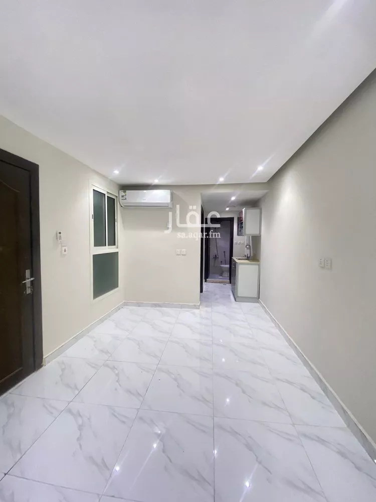 شقة للإيجار في شارع جرير بن عبدالله البجلي, حي مغرزات, مدينة الرياض, منطقة الرياض صورة 5