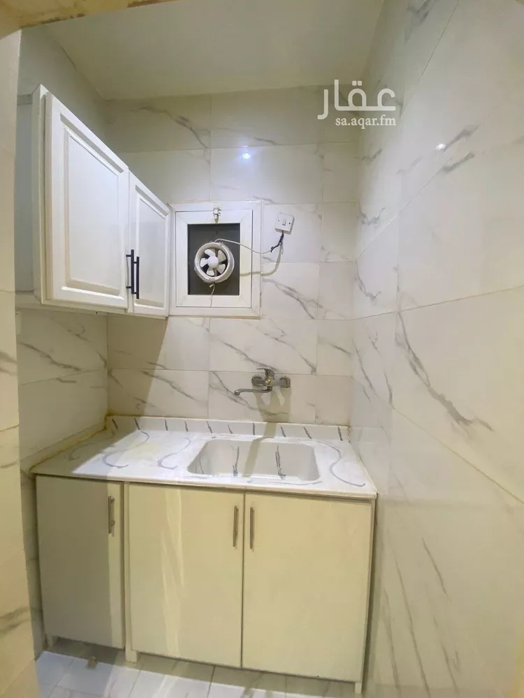 شقة للإيجار في شارع الشيخ عبدالوهاب بن عبدالله, حي الإزدهار, مدينة الرياض, منطقة الرياض صورة 2