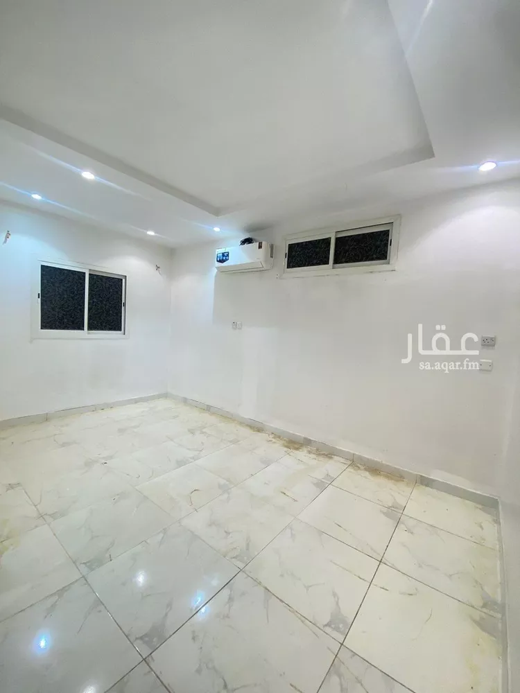 شقة للإيجار في شارع عثمان بن عيسى, حي الإزدهار, مدينة الرياض, منطقة الرياض صورة 3