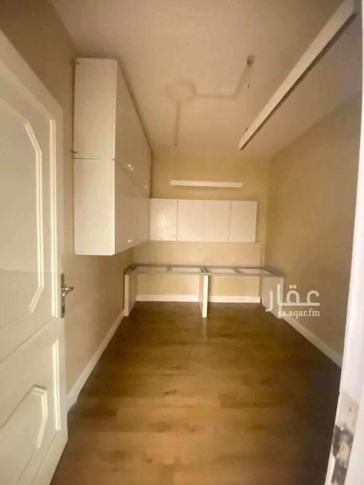 مكتب تجاري للإيجار في شارع الملك عبدالعزيز ابن عبدالرحمن سعود, حي الورود, مدينة الرياض, منطقة الرياض صورة 5