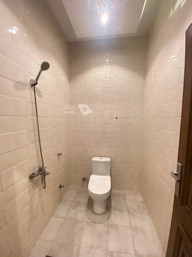 Floor for Rent in Riyadh An Narjis 7