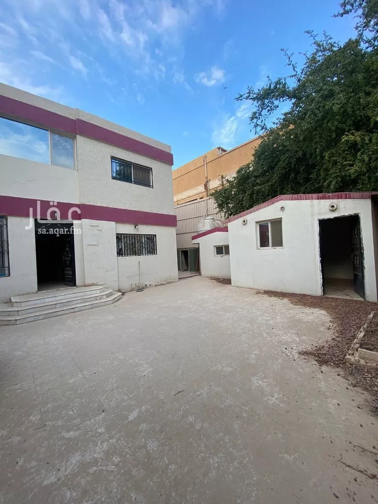 فيلا للإيجار في شارع إبراهيم النصير, حي الملز, مدينة الرياض, منطقة الرياض صورة 2