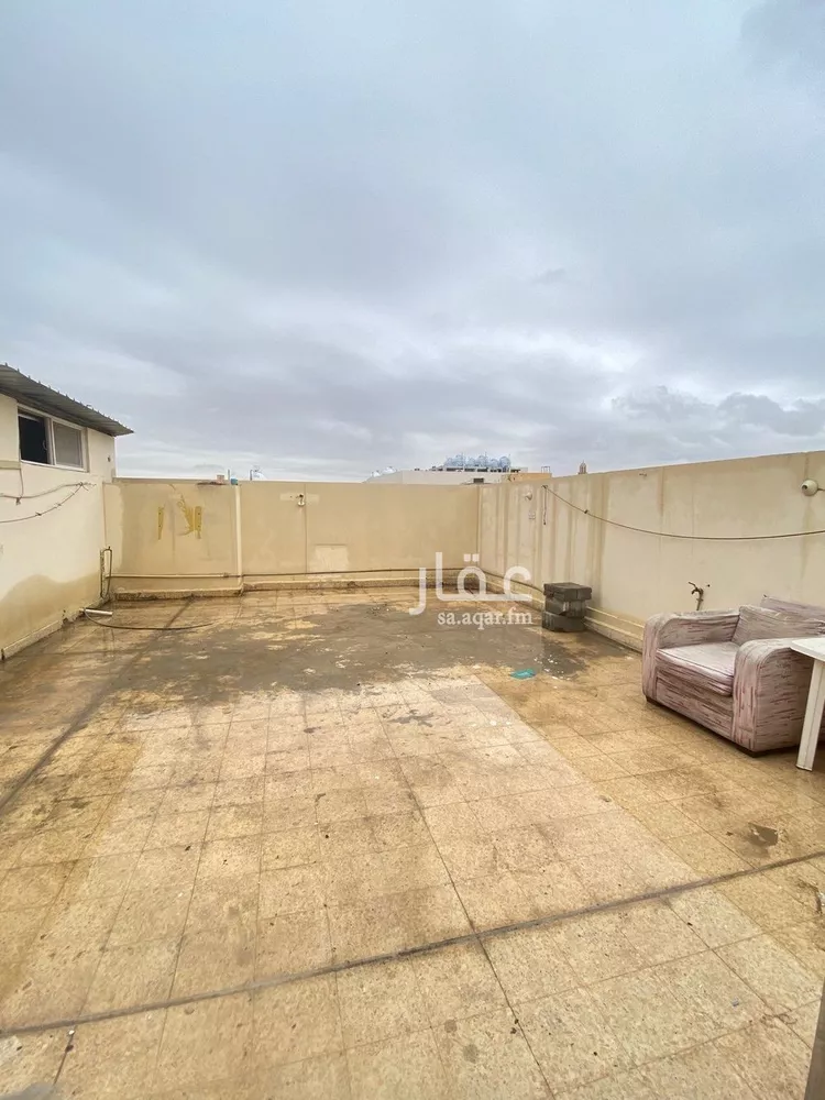 شقة للإيجار في شارع جرير بن عبدالله البجلي, حي مغرزات, مدينة الرياض, منطقة الرياض