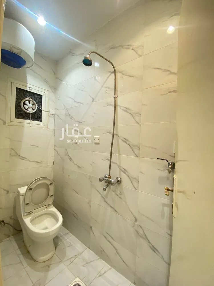 شقة للإيجار في شارع عثمان بن عيسى, حي الإزدهار, مدينة الرياض, منطقة الرياض صورة 5