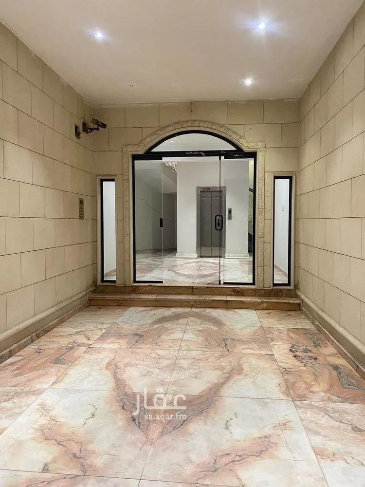 شقة للإيجار في شارع جرير بن عبدالله البجلي, حي مغرزات, مدينة الرياض, منطقة الرياض