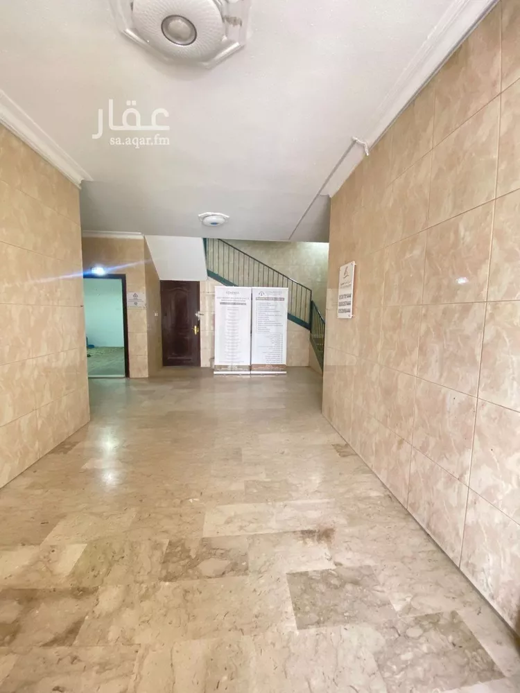 مكتب تجاري للإيجار في شارع الهواري, حي الملز, مدينة الرياض, منطقة الرياض صورة 3