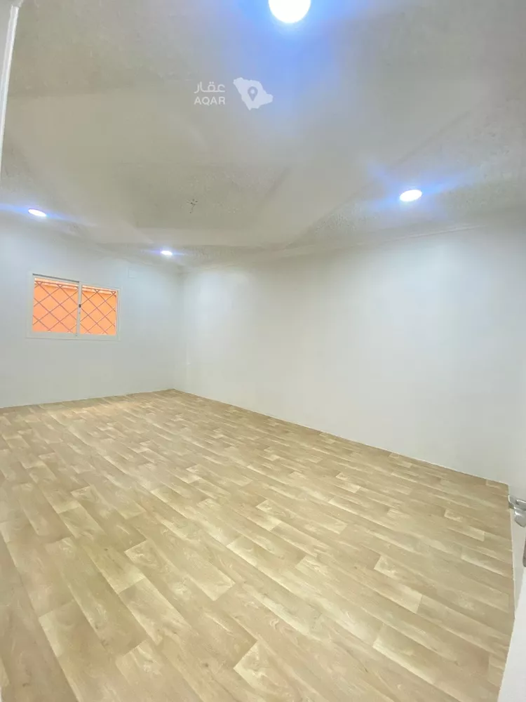 Floor for Rent in Riyadh An Nuzhah 14