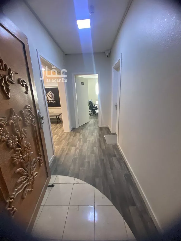 مكتب تجاري للإيجار في شارع عبدالرحمن الغافقي, حي الروضة, مدينة الرياض, منطقة الرياض صورة 3