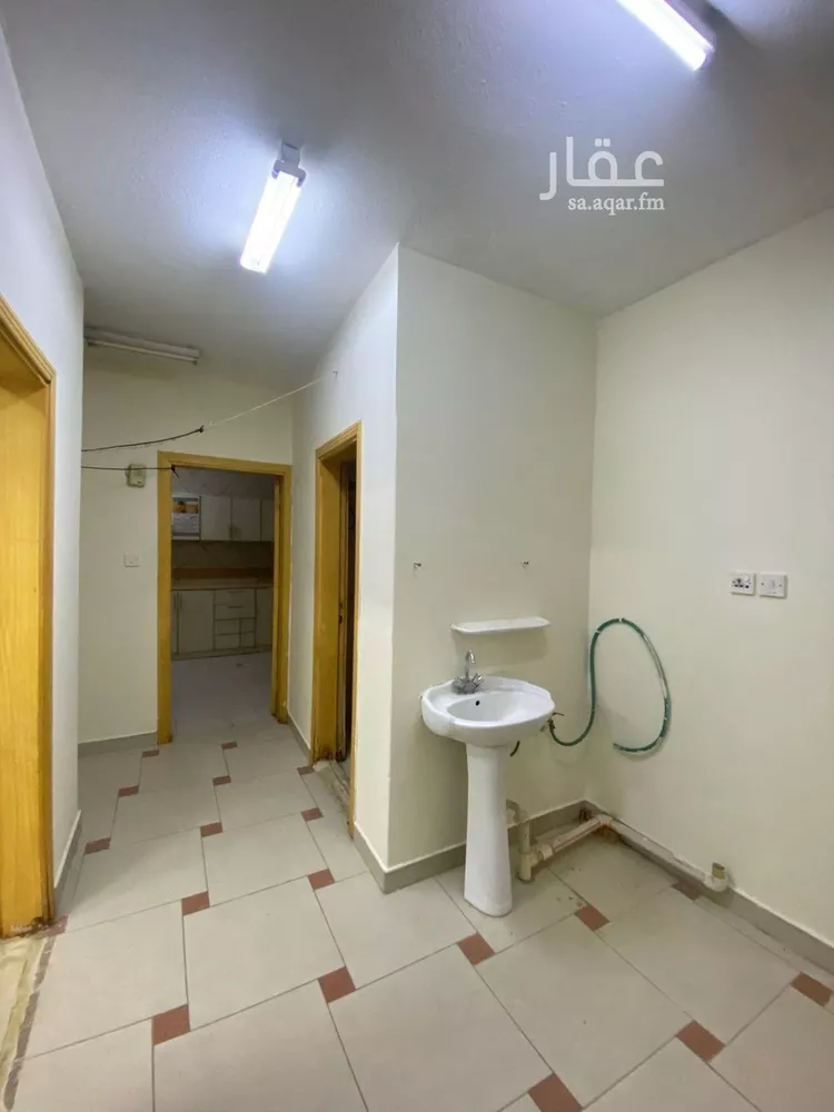 شقة للإيجار في شارع الشيخ عبدالوهاب بن عبدالله, حي الإزدهار, مدينة الرياض, منطقة الرياض صورة 3