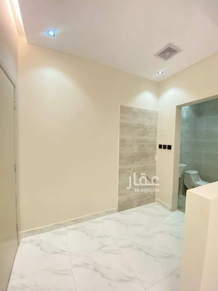 شقة للإيجار في شارع حارثة بن عدي, حي الوزارات, مدينة الرياض, منطقة الرياض صورة 4