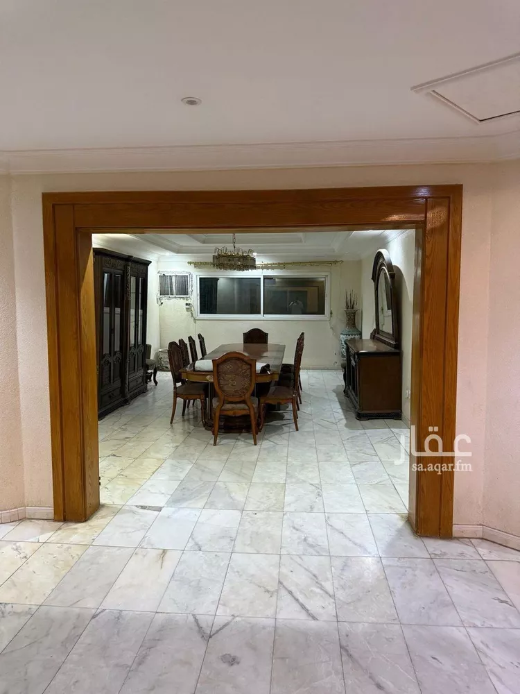 فيلا للبيع في شارع عاصم بن هرم, حي الملك فيصل, مدينة الرياض, منطقة الرياض صورة 5