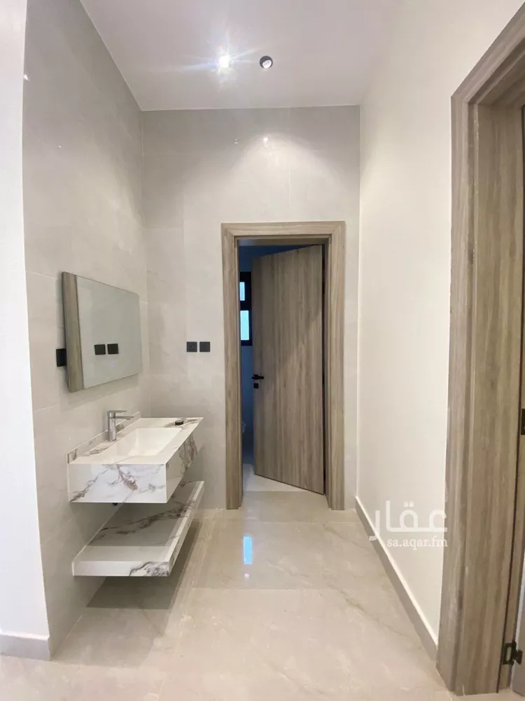 فيلا للبيع في شارع حكيم بن حزام, حي الوشام, مدينة الرياض, منطقة الرياض صورة 3