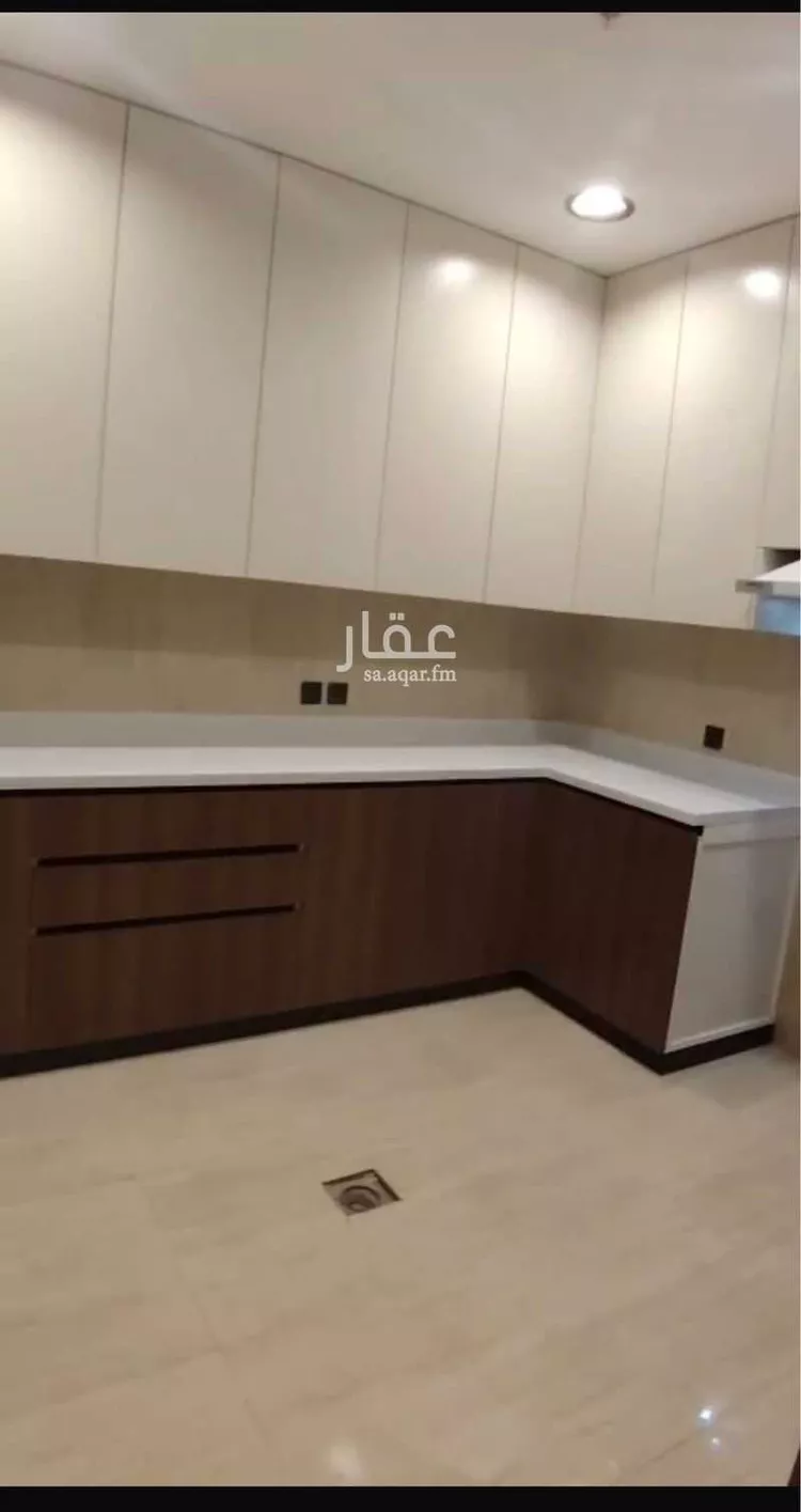 شقة للإيجار في حي الحمراء, مدينة الخبر, المنطقة الشرقية