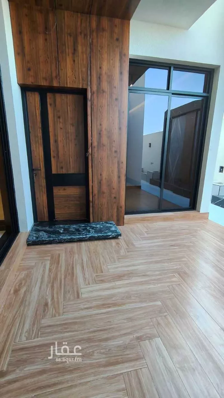 فيلا للبيع في شارع هيمان, حي اللؤلؤ, مدينة الخبر, المنطقة الشرقية 1 صورة