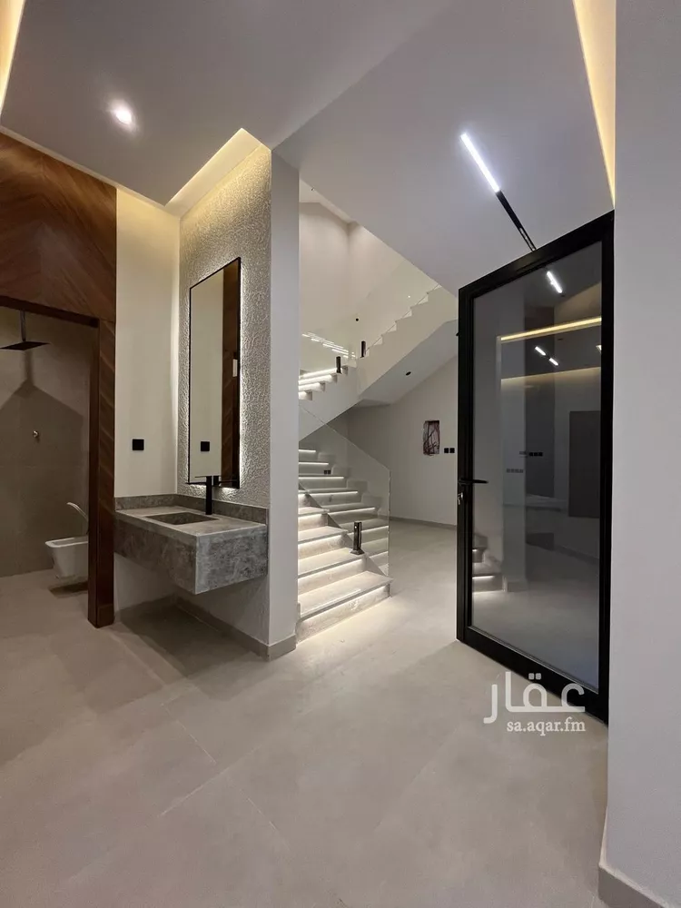 فيلا للبيع في شارع أبي الفضل العليمي, حي المهدية, مدينة الرياض, منطقة الرياض صورة 4