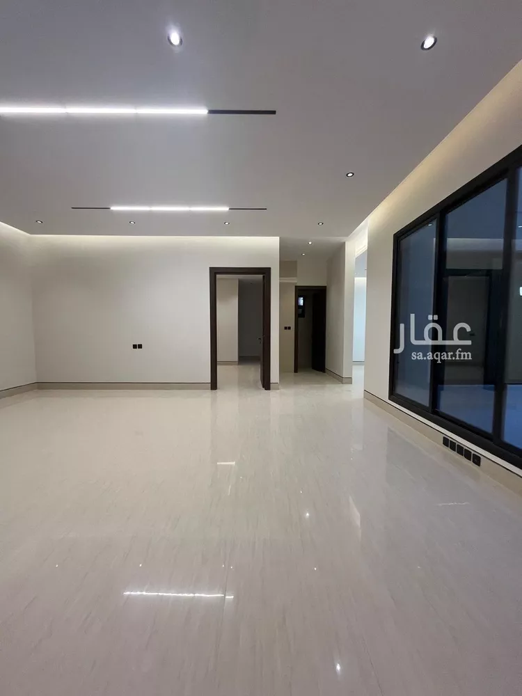 فيلا للبيع في شارع السيل الكبير, حي المهدية, مدينة الرياض, منطقة الرياض صورة 3