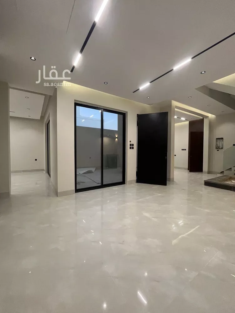 فيلا للبيع في شارع السيل الكبير, حي المهدية, مدينة الرياض, منطقة الرياض صورة 4