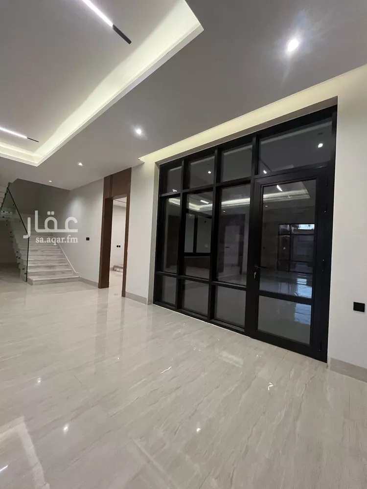 فيلا للبيع في شارع أبي الشيخ الأصبهاني, حي المهدية, مدينة الرياض, منطقة الرياض صورة 4