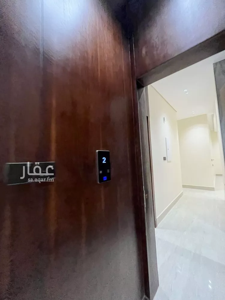 شقة للبيع في شارع عبدالرحمن السمعاني, حي المهدية, مدينة الرياض, منطقة الرياض صورة 2