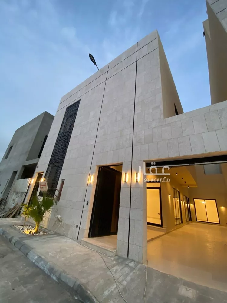 فيلا للبيع في شارع السيل الكبير, حي المهدية, مدينة الرياض, منطقة الرياض صورة 2