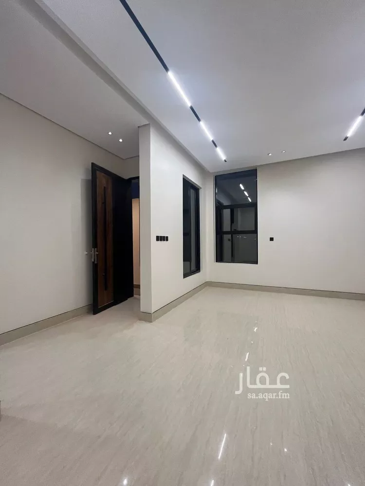 فيلا للبيع في شارع السيل الكبير, حي المهدية, مدينة الرياض, منطقة الرياض صورة 3