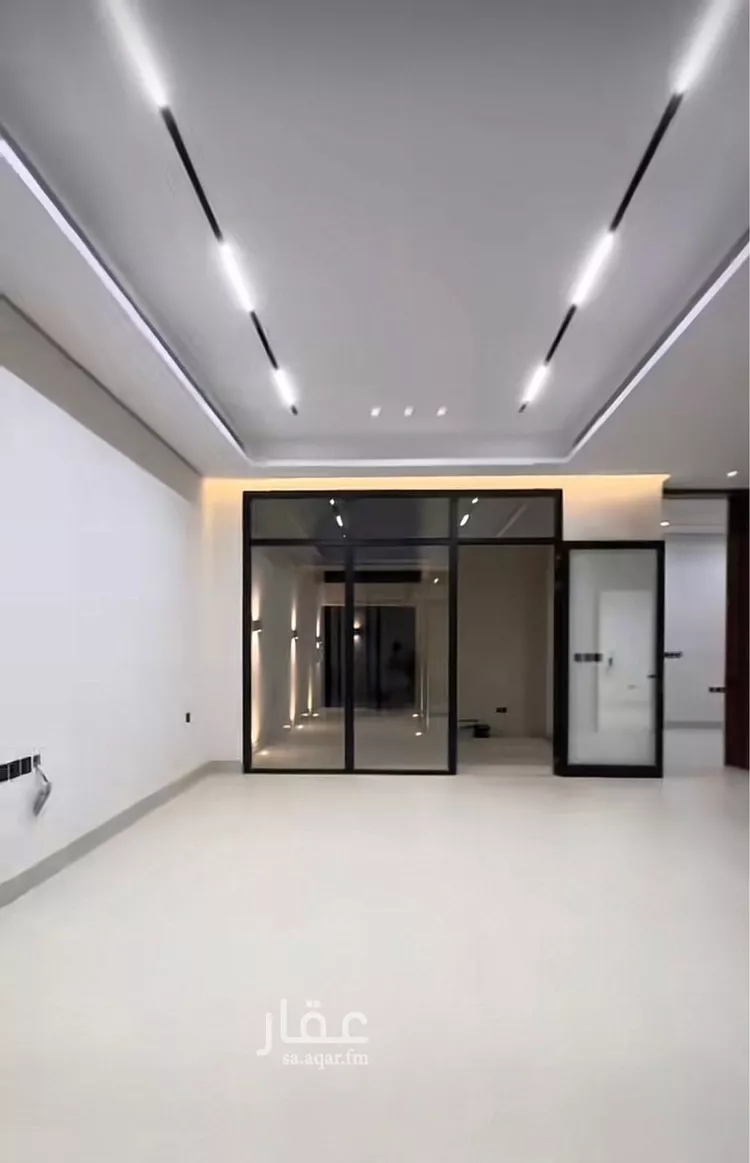 فيلا للبيع في شارع السيل الكبير, حي المهدية, مدينة الرياض, منطقة الرياض صورة 3